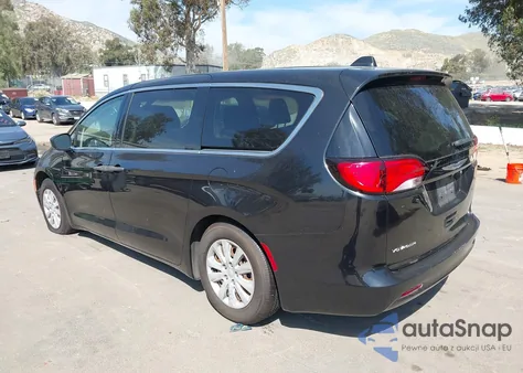 2020 Chrysler Voyager L from USA, damaged, VIN 2C4RC1AG5LR139583